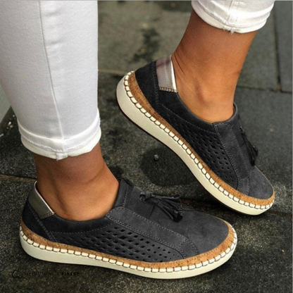 Orthopedic slip-on shoes for women | Kendall