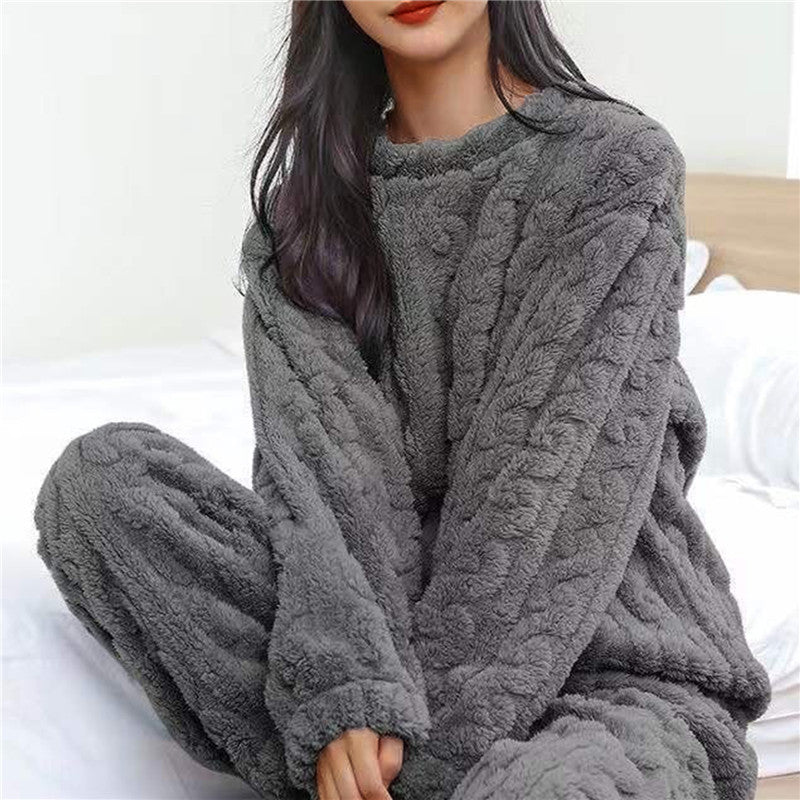 Soft fleece pyjama set for cozy comfort for women | Maria